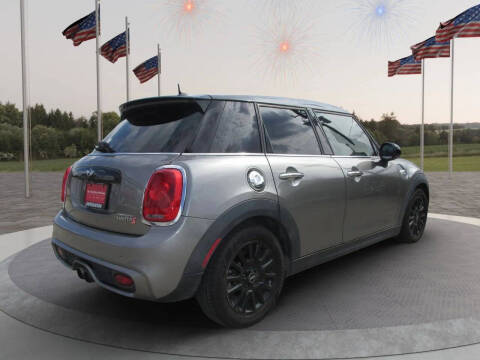 2017 MINI Hardtop 4 Door Cooper S