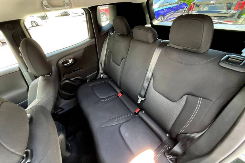 2021 Jeep Renegade Jeepster