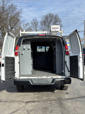 2019 Chevrolet Express 2500