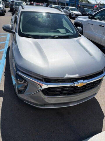 2024 Chevrolet Trax LT