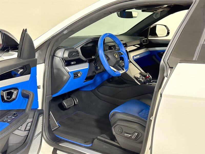 2021 Lamborghini Urus