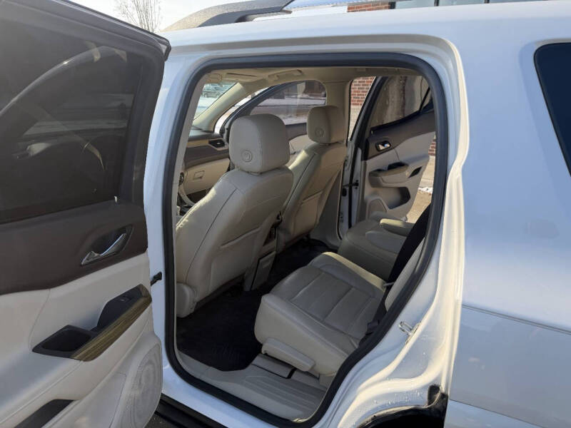 2017 GMC Acadia Denali