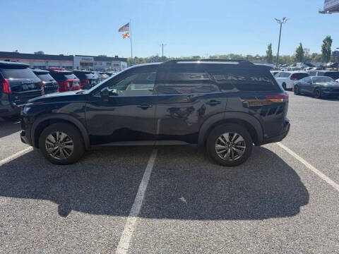 2025 Nissan Pathfinder SV