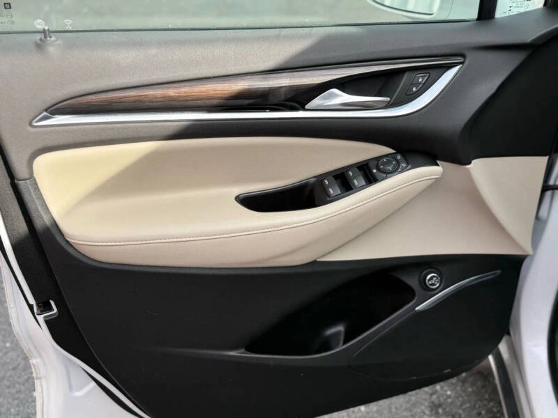 2019 Buick Enclave Essence