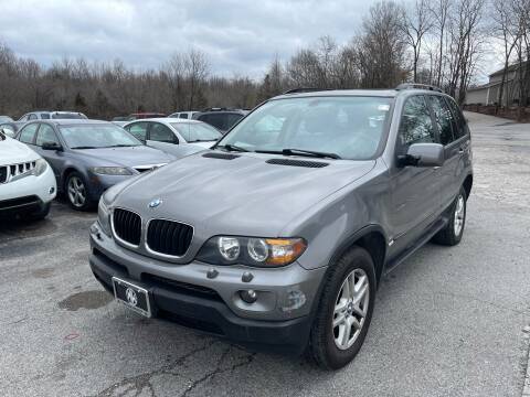 2004 BMW X5 for sale at Best Buy Auto Sales in Murphysboro IL