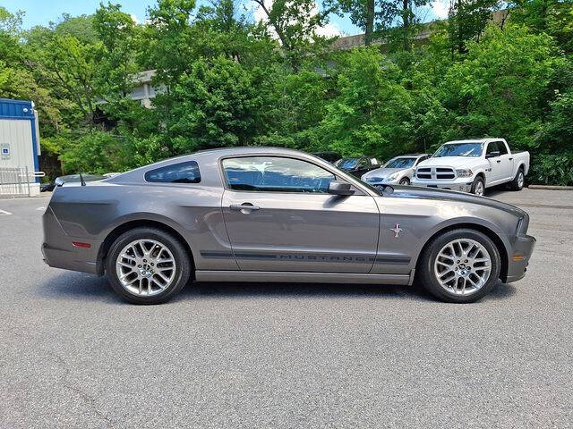 2014 Ford Mustang V6 Premium