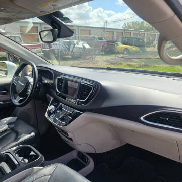 2018 Chrysler Pacifica Touring L