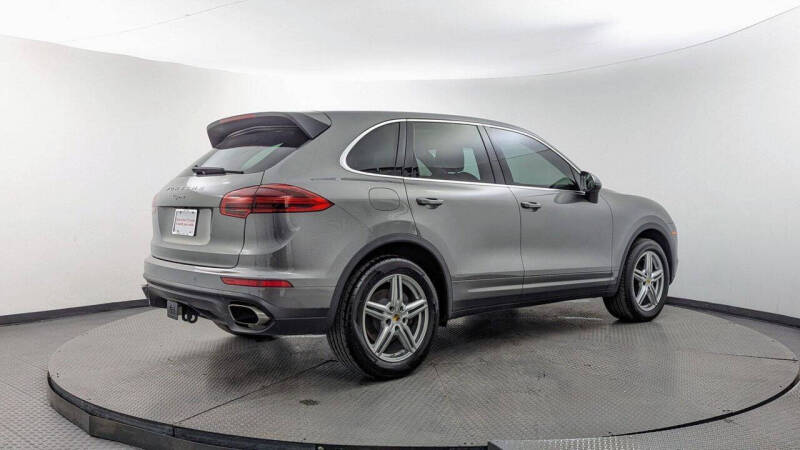 2016 Porsche Cayenne