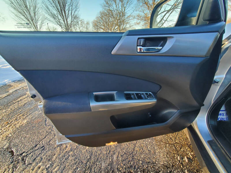 2013 Subaru Forester 2.5X Limited