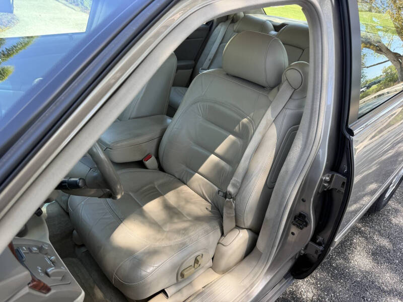 2003 Cadillac DeVille