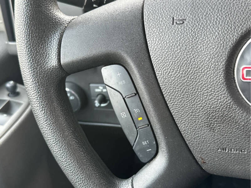 2024 GMC Savana 2500