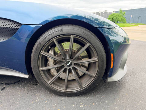 2020 Aston Martin Vantage