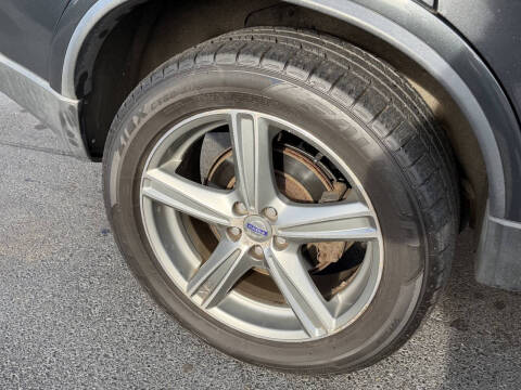 2011 Volvo XC90 3.2 R-Design