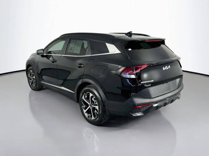 2025 Kia Sportage EX