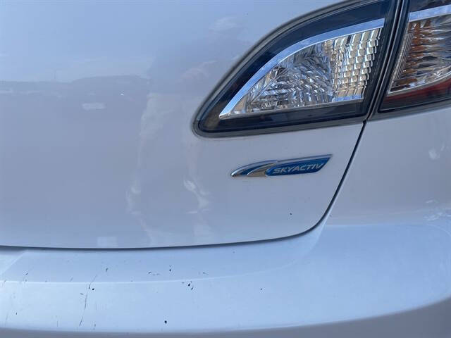 2013 Mazda MAZDA3 i Touring