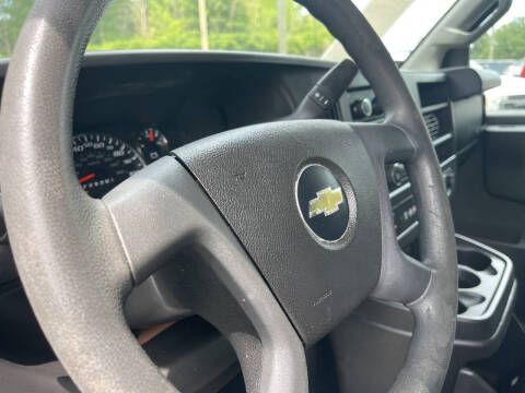 2017 Chevrolet Express 2500