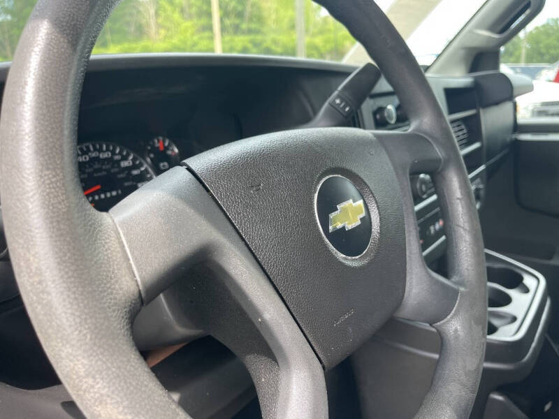 2017 Chevrolet Express 2500