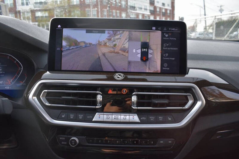 2024 BMW X4 xDrive30i