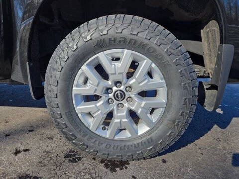 2023 Nissan Frontier SV