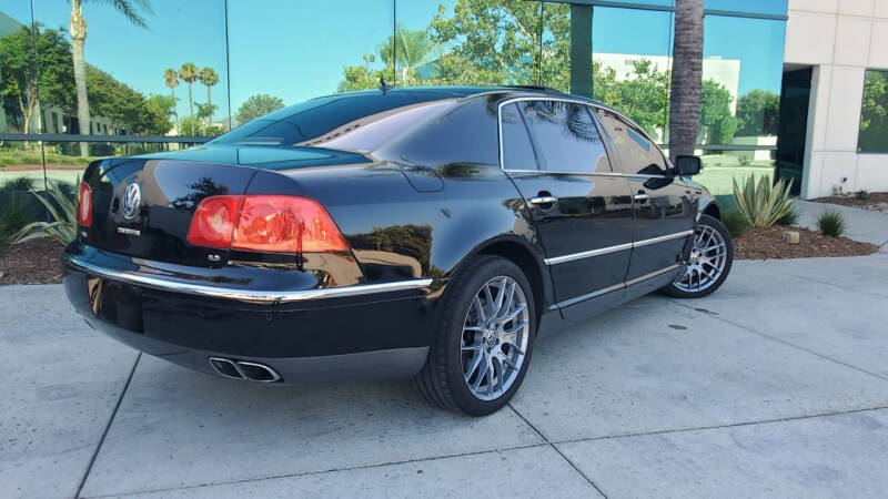 2004 Volkswagen Phaeton Premiere Edition W12