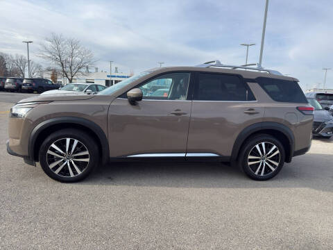 2024 Nissan Pathfinder Platinum