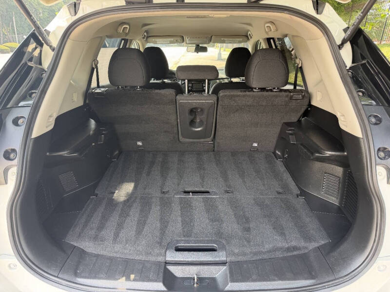 2017 Nissan Rogue S