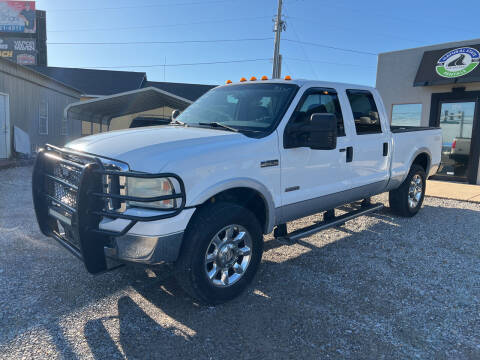 2006 Ford F-250 Super Duty for sale at T & C Auto Sales in Mountain Home AR