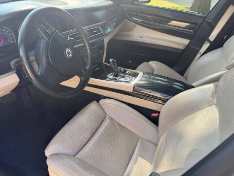 2012 BMW 7 Series