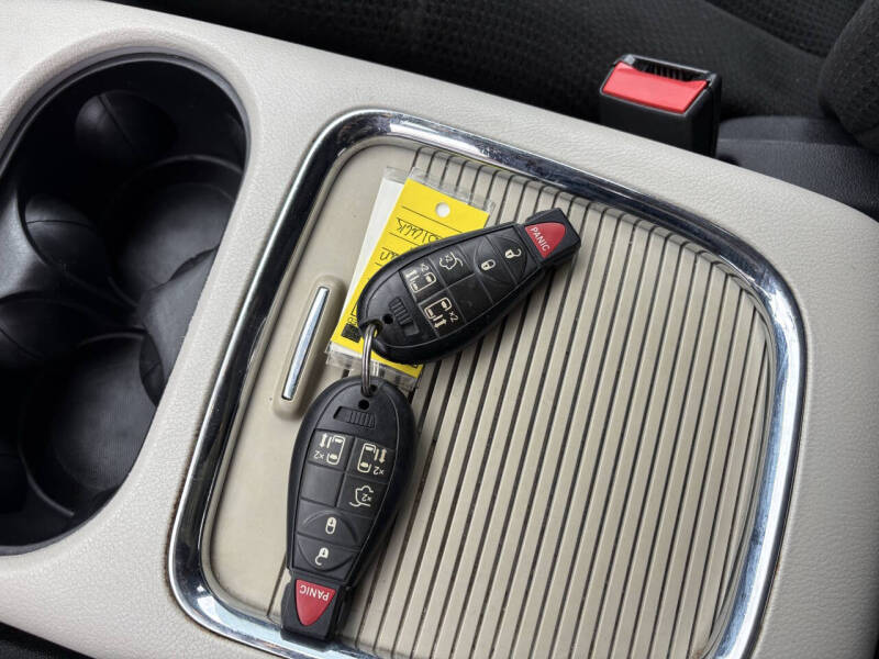 2016 Dodge Grand Caravan SXT Plus