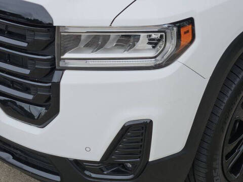 2022 GMC Acadia SLT