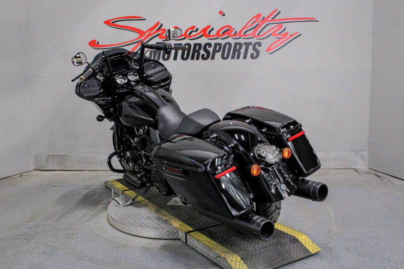 2023 Harley-Davidson Road Glide ST