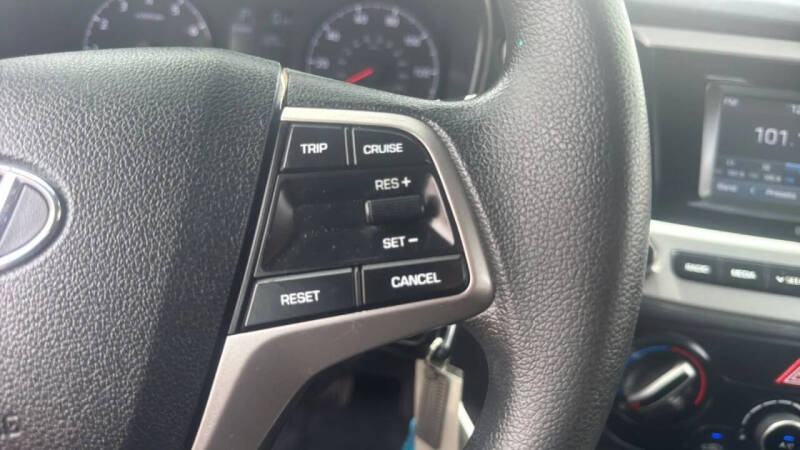 2021 Hyundai Accent