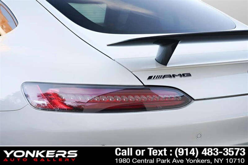 2017 Mercedes-Benz AMG GT