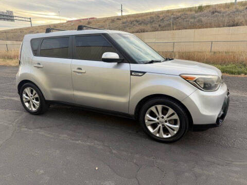 2016 Kia Soul +