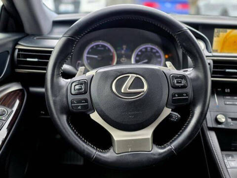 2016 Lexus RC 200t