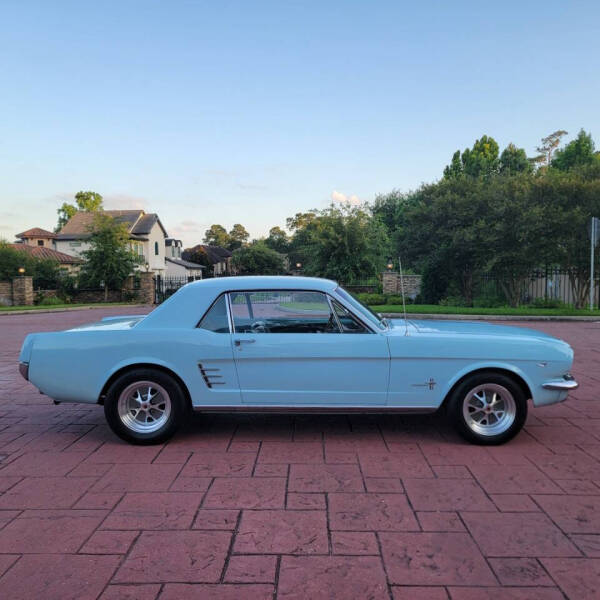 1966 Ford Mustang