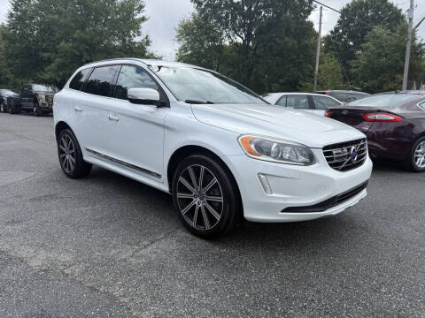 2016 Volvo XC60 T5 Drive-E Platinum