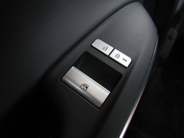 2022 Genesis GV70 2.5T Standard