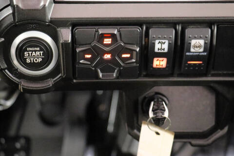 2023 Can-Am Commander XT 700