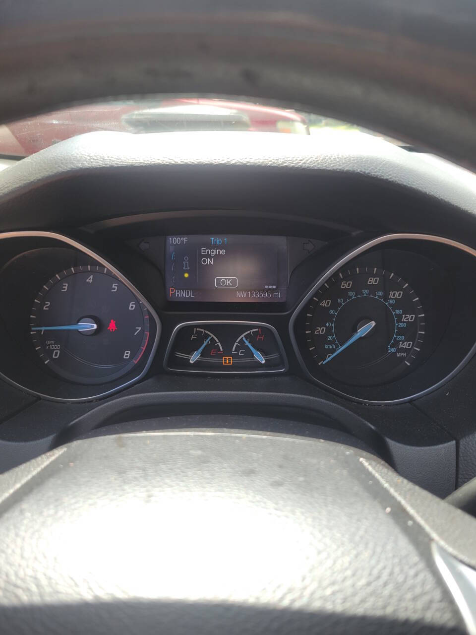 Red 2014 Ford Focus SE SE 4dr Sedan 14