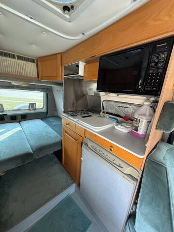 2000 Dodge Roadtrek 190 Versatile