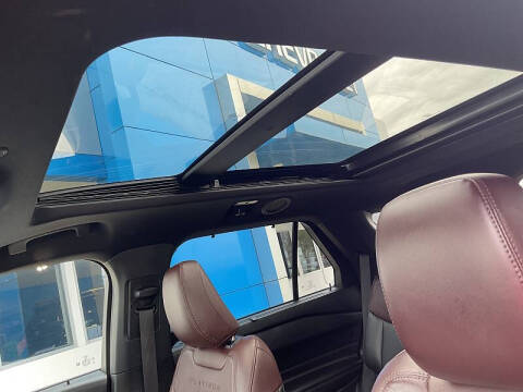 2023 Ford Explorer Platinum