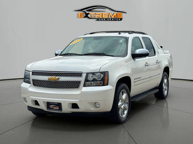 2013 Chevrolet Avalanche for sale at Extreme Car Center in Detroit, MI