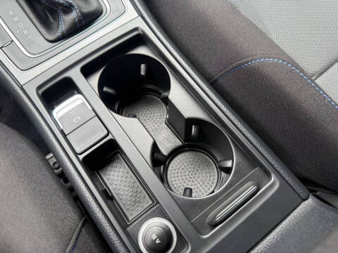 2015 Volkswagen e-Golf Limited Edition