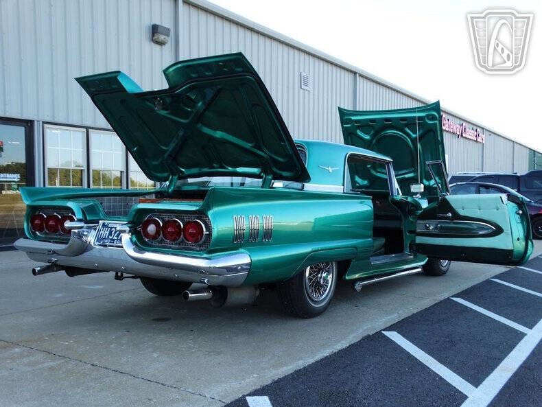 1960 Ford Thunderbird