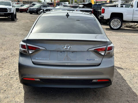 2017 Hyundai Sonata Hybrid SE