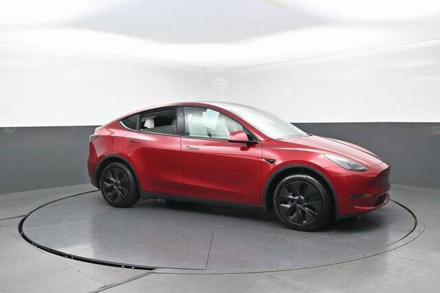 2025 Tesla Model Y Long Range