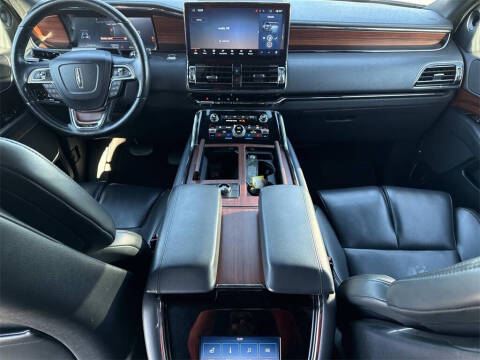 2024 Lincoln Navigator L Premiere