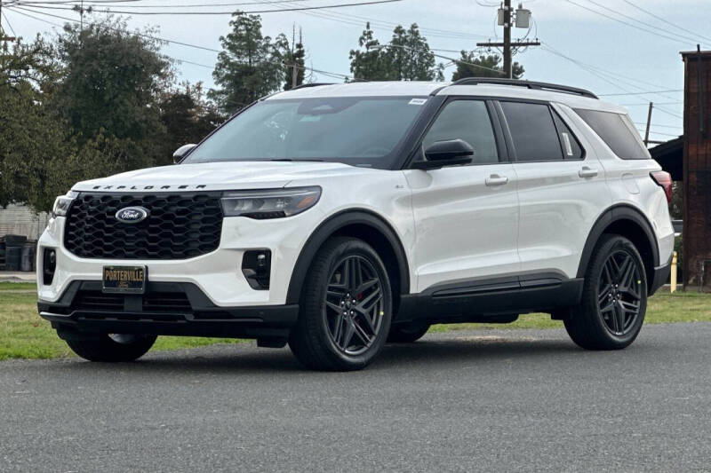 2026 Ford Explorer ST-Line
