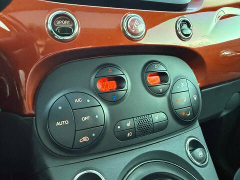 2012 FIAT 500 Lounge